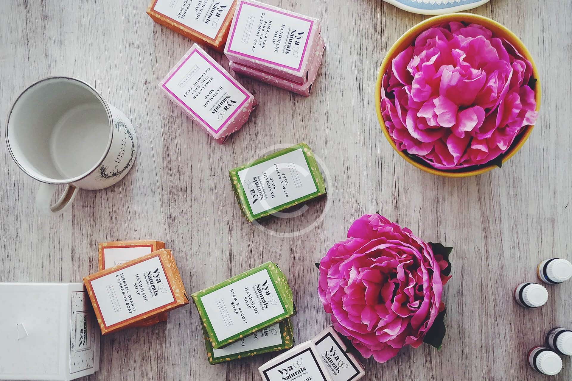 Custom made gift boxes