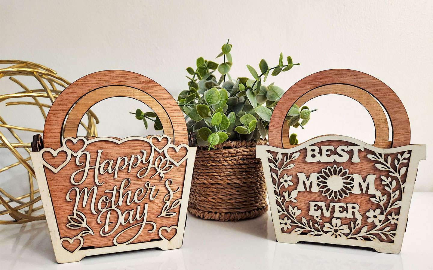 Lignolia Woodworks Mini Gift Baskets for Mothers